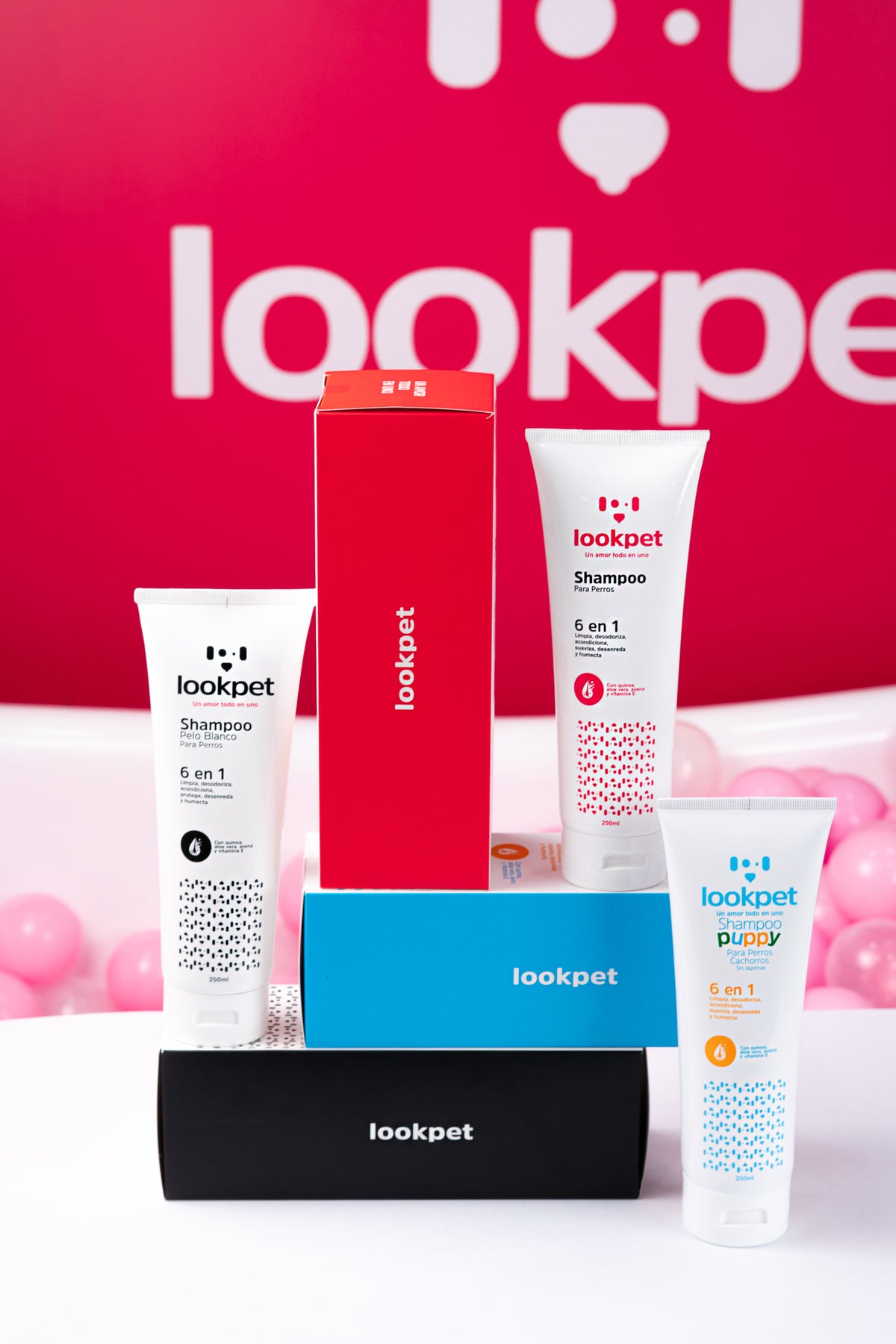 Los tres shampoos 6 en 1 de Lookpet para perros